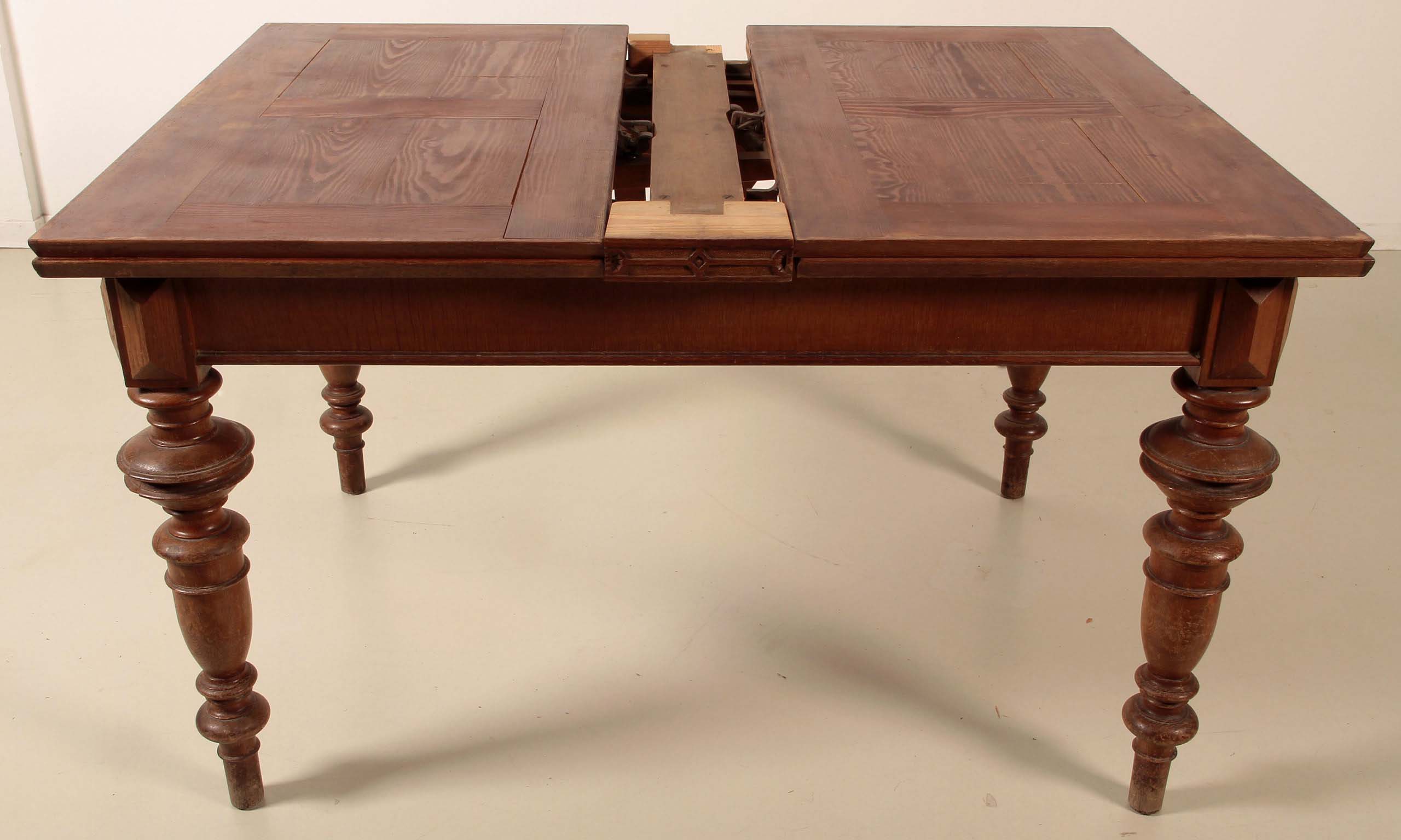 Gründerzeit Auszugstisch aus Eiche 3 Gründerzeit Auszugstisch aus Eiche