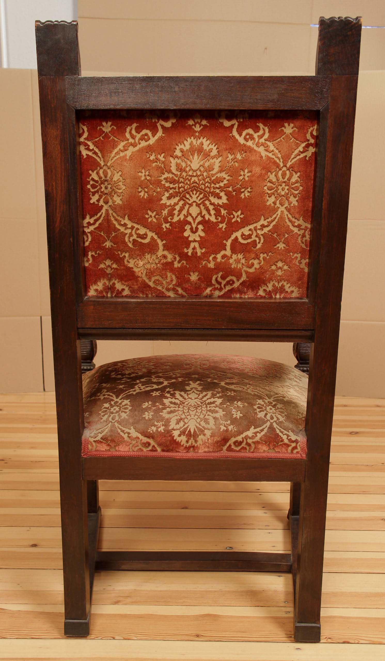 Eiche Armlehner mit Tatzenfüßen 3 Eiche Armlehner mit Tatzenfüßen